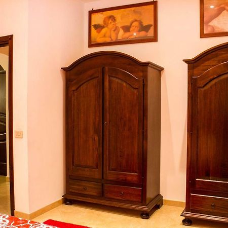 A Casa Di Alice Locazione Turistica Apartment Palermo Bagian luar foto